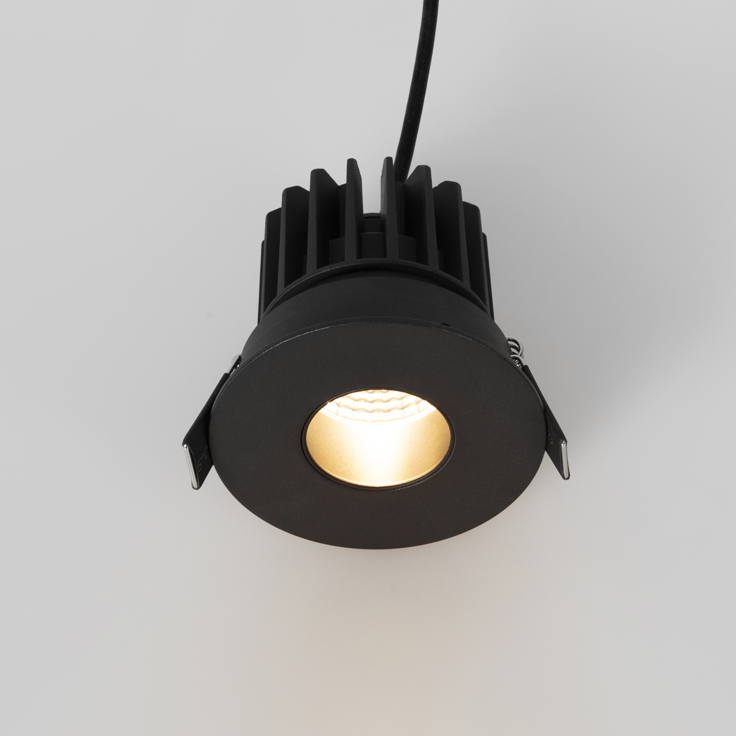 Fuoco Pinhole black-1