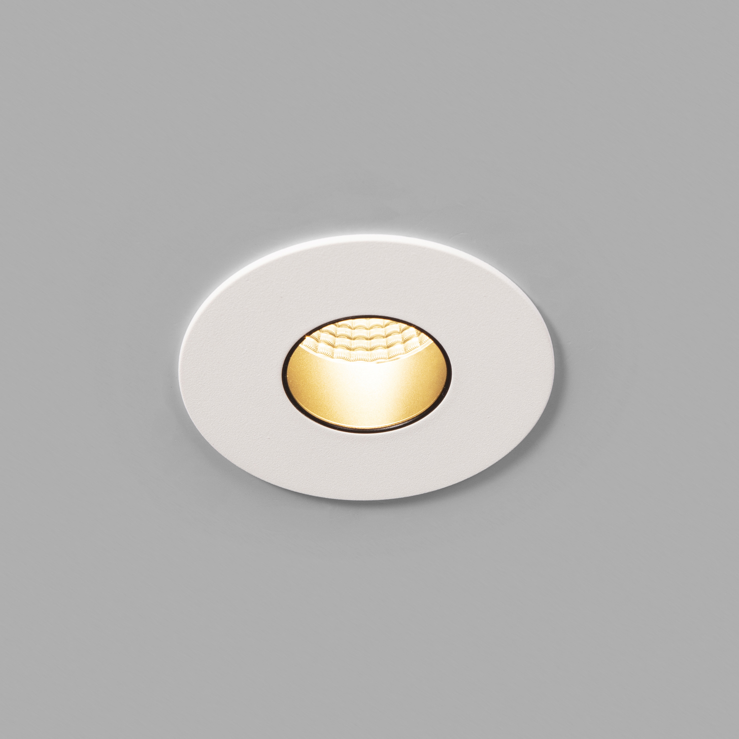 Fuoco Pinhole white-2